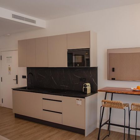 Demetrio By Alma Suites Valencia Ngoại thất bức ảnh