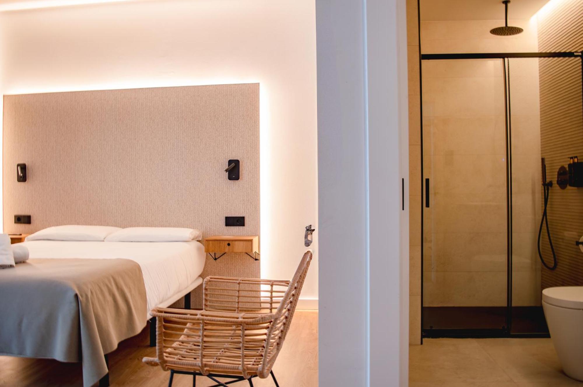 Demetrio By Alma Suites Valencia Ngoại thất bức ảnh